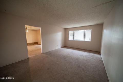 2328 E School Dr, Phoenix, AZ 85040 photo 13
