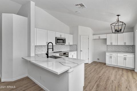 2953 E Oakland Ct, Gilbert, AZ 85295 photo 7