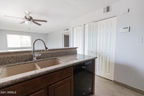 4722 E Belleview St, Phoenix, AZ 85008 photo 10