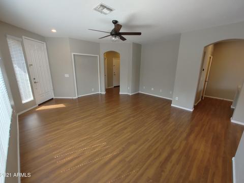 878 E Cathy Dr, Gilbert, AZ 85296 photo 3