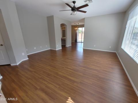 878 E Cathy Dr, Gilbert, AZ 85296 photo 2