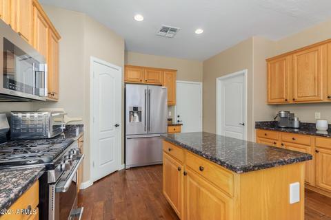 4437 E Palmdale Ln, Gilbert, AZ 85298 photo 12