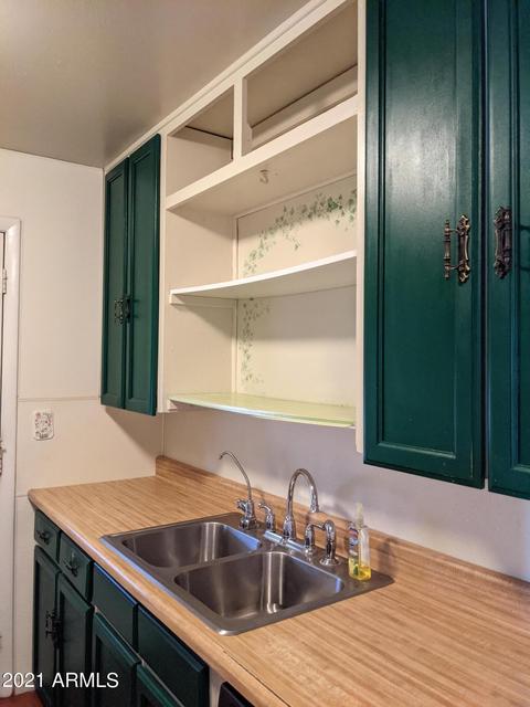 325 S Saguaro Dr, Apache Junction, AZ 85120 photo 5