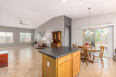 2694 E Hickory St, Gilbert, AZ 85298 photo 12