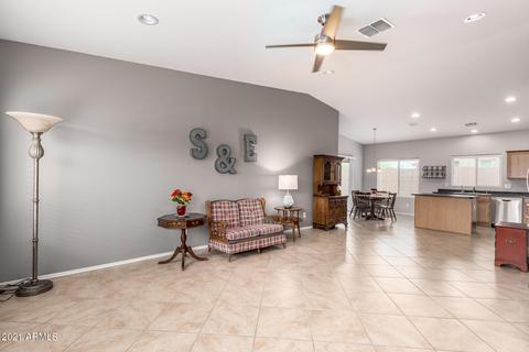 2694 E Hickory St, Gilbert, AZ 85298 photo 5