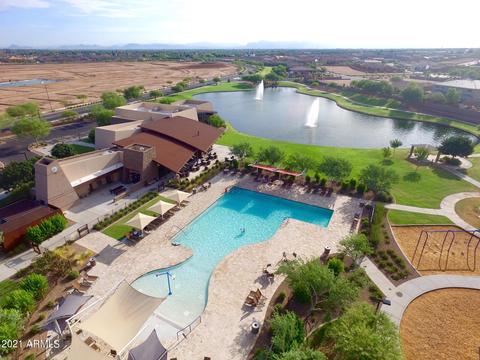 2694 E Hickory St, Gilbert, AZ 85298 photo 3