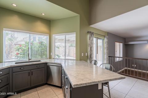 3706 E Taro Ln, Phoenix, AZ 85050 photo 13
