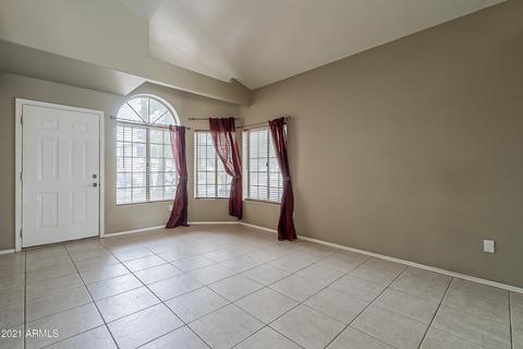 3706 E Taro Ln, Phoenix, AZ 85050 photo 6