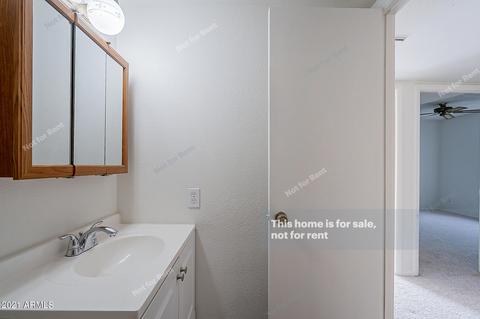 3402 W Echo Ln, Phoenix, AZ 85051 photo 6