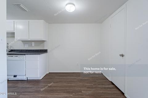 3402 W Echo Ln, Phoenix, AZ 85051 photo 10