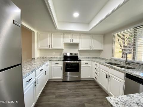 1360 E Brown Rd #8, Mesa, AZ 85203 photo 2