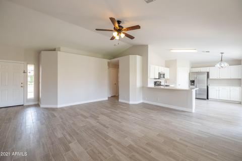 2858 Erie Ct, Gilbert, AZ 85295 photo 6