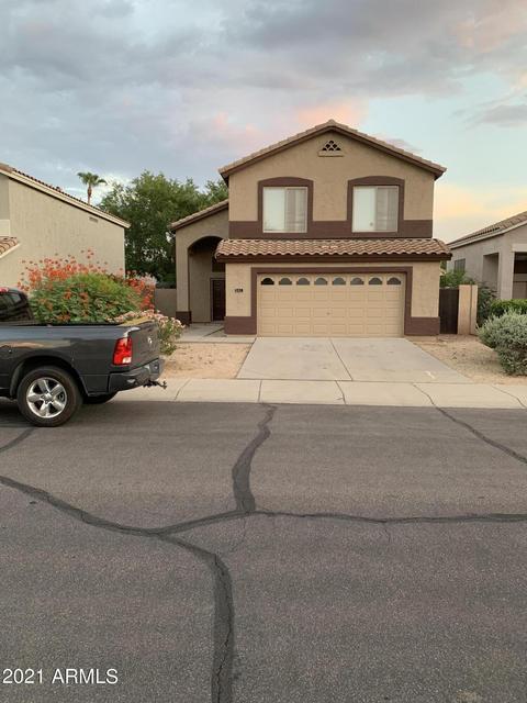 941 E Windsor Dr, Gilbert, AZ 85296 photo 1