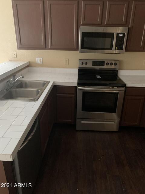 941 E Windsor Dr, Gilbert, AZ 85296 photo 13
