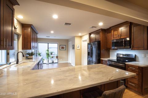 10836 N 23rd Pl, Phoenix, AZ 85028 photo 9