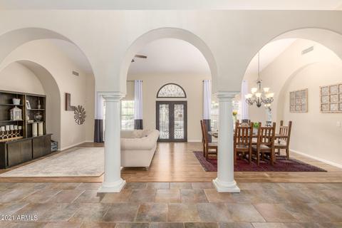 1740 E South Fork Dr, Phoenix, AZ 85048 photo 9