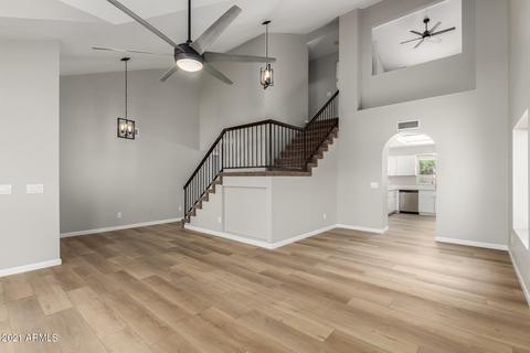 637 W Comstock Dr, Gilbert, AZ 85233 photo 6