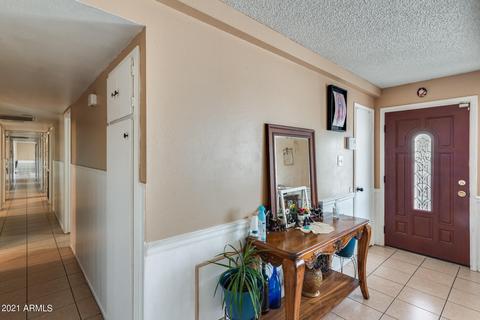 6215 W Wolf St, Phoenix, AZ 85033 photo 5