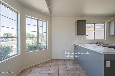 179 W Smoke Tree Rd, Gilbert, AZ 85233 photo 11
