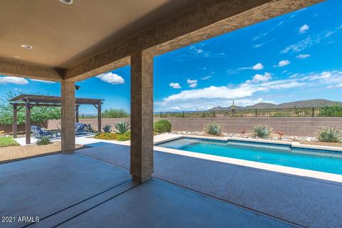 110 E Creosote Dr, Phoenix, AZ 85085 photo 4