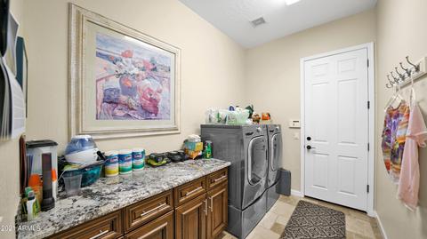 4904 E Patrick Ln, Phoenix, AZ 85054 photo 33