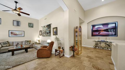 4904 E Patrick Ln, Phoenix, AZ 85054 photo 5