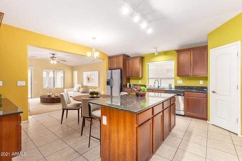 2819 E Questa Dr, Phoenix, AZ 85024 photo 5