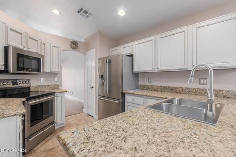 4522 E Desert Wind Dr, Phoenix, AZ 85044 photo 5