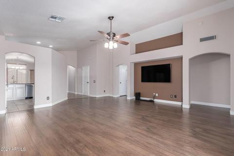 4522 E Desert Wind Dr, Phoenix, AZ 85044 photo 9