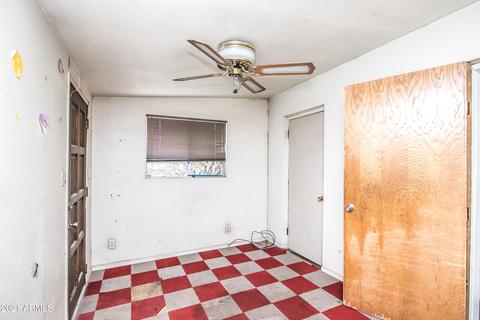 3047 W Pima St, Phoenix, AZ 85009 photo 4