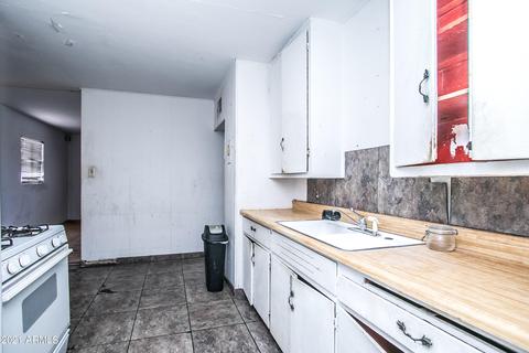 3047 W Pima St, Phoenix, AZ 85009 photo 8