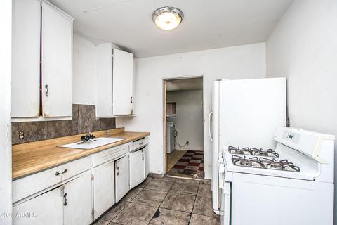 3047 W Pima St, Phoenix, AZ 85009 photo 9