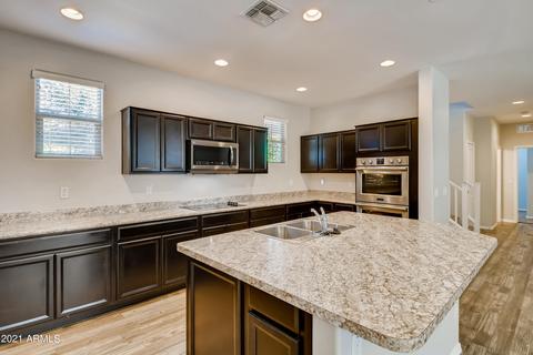 853 S Swallow Ln, Gilbert, AZ 85296 photo 11