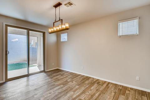 853 S Swallow Ln, Gilbert, AZ 85296 photo 8