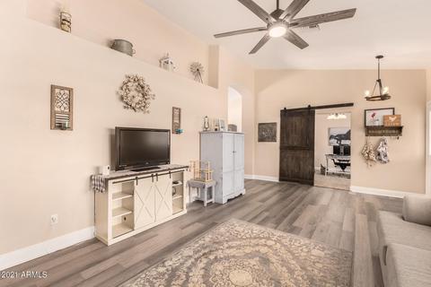 1627 E Maddock Rd, Phoenix, AZ 85086 photo 5