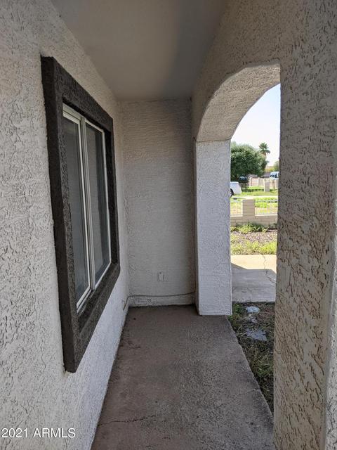 2131 E Corona Ave, Phoenix, AZ 85040 photo 4