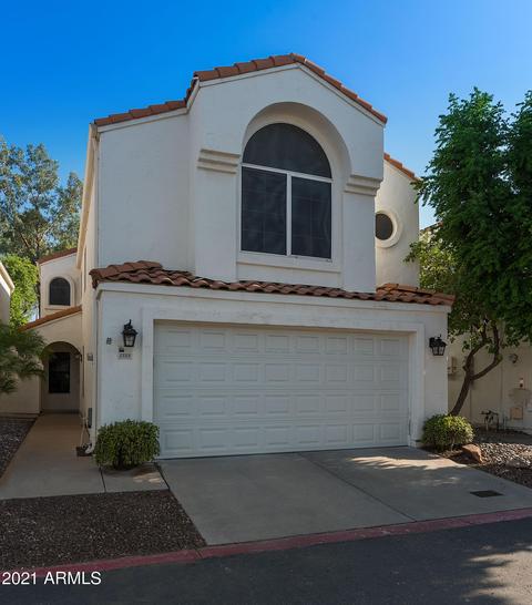 2333 E Gelding Dr, Phoenix, AZ 85022 photo 1