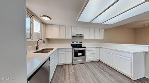 521 E Kerry Ln, Phoenix, AZ 85024 photo 9
