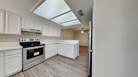 521 E Kerry Ln, Phoenix, AZ 85024 photo 10