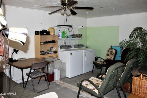 128 E Mesa Dr, Florence, AZ 85132 photo 4