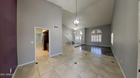 613 E Hearne Way, Gilbert, AZ 85234 photo 2