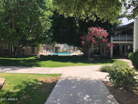721 E Montebello Ave #133, Phoenix, AZ 85014 photo 1