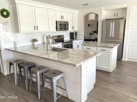 63 E Horseshoe Ave, Gilbert, AZ 85296 photo 9