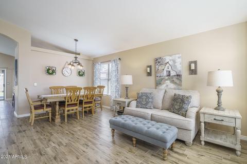 2296 E Willow Wick Rd, Gilbert, AZ 85296 photo 4