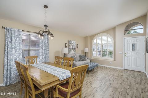 2296 E Willow Wick Rd, Gilbert, AZ 85296 photo 2