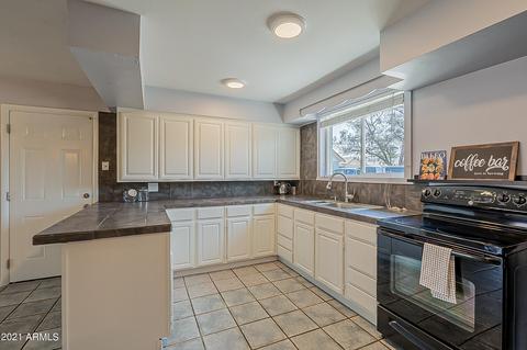 3438 N 49th Ln, Phoenix, AZ 85031 photo 12