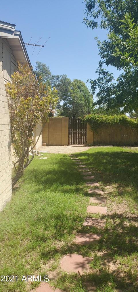 2612 E Brown St, Phoenix, AZ 85028 photo 7