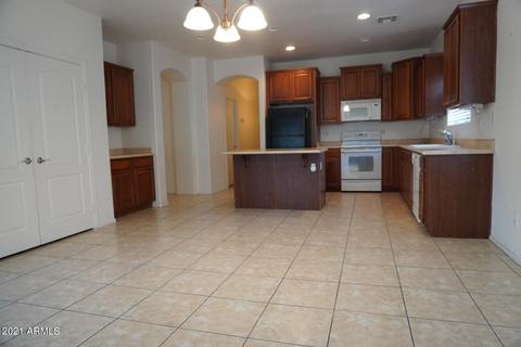 4096 E County Down Dr, Chandler, AZ 85249 photo 9
