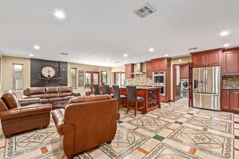 519 E Angela Dr, Phoenix, AZ 85022 photo 5