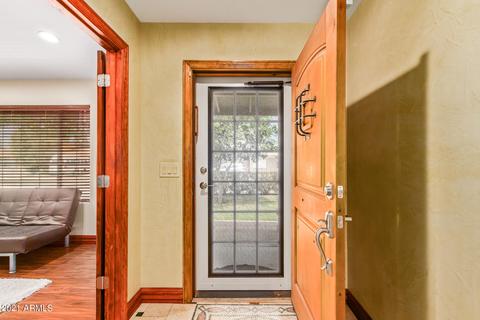 519 E Angela Dr, Phoenix, AZ 85022 photo 3